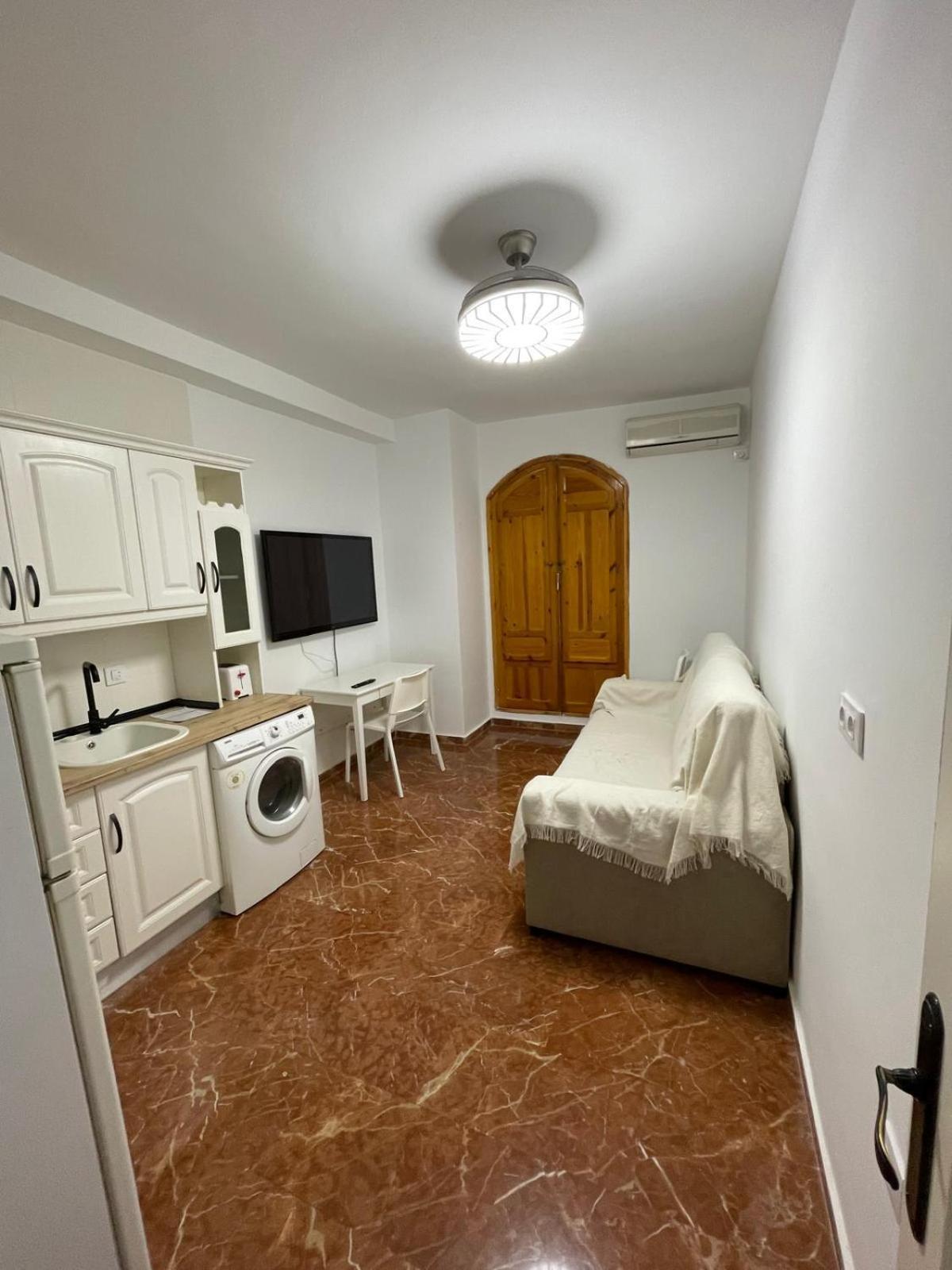 Ferienwohnung Bernardo Lopez Con Opcion A Parking Jaén Exterior foto